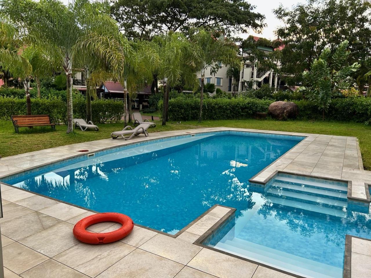 Eden Island Apartment Luaran gambar