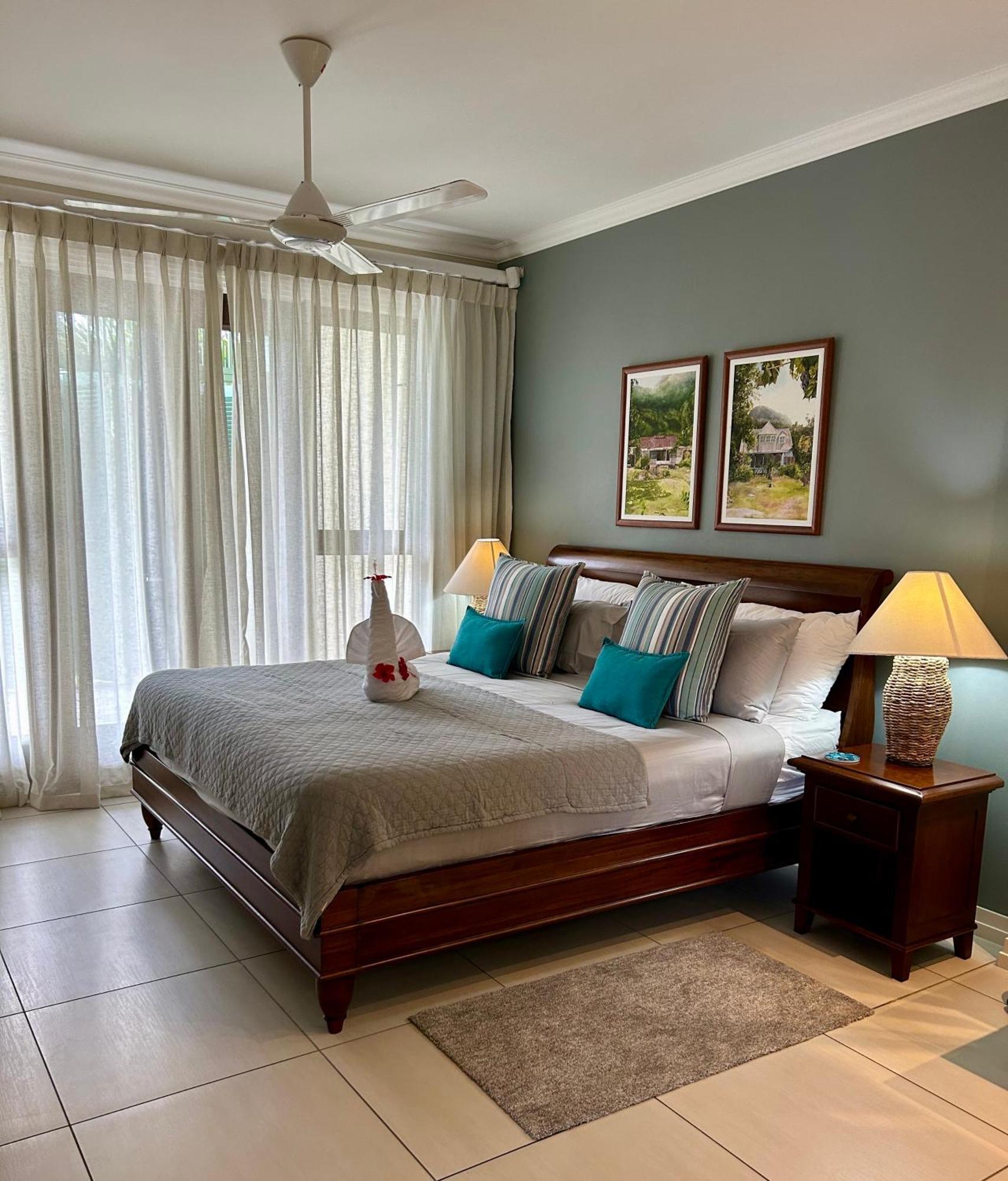 Eden Island Apartment Luaran gambar